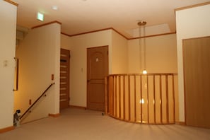 Hallway - Otaru Ekimae Guest House Ito - Hostel (Otaru)