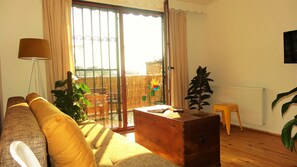 Apartment, 3 Bedrooms, Terrace | Living area | Flat-screen TV - Kunterbunt Aparts Istanbul (Istanbul)
