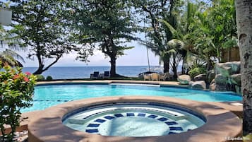 Outdoor pool, sun loungers