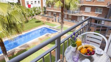 Apartment, 2 Bedrooms (5p) | Balcony