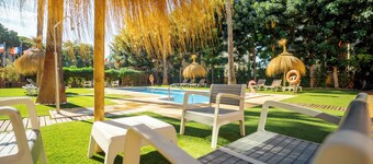 Velor Apartments