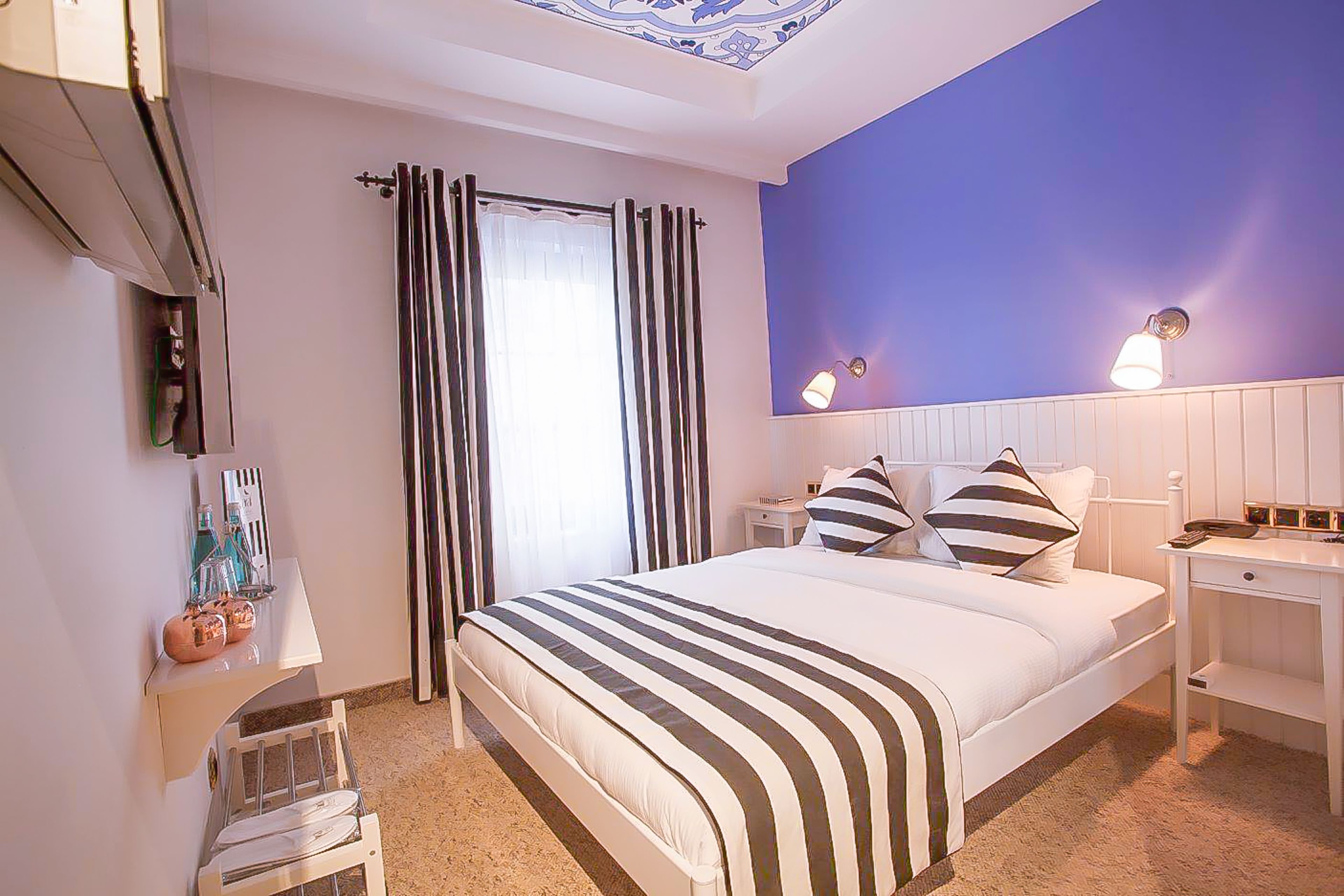 Standard Room | Soundproofing, iron/ironing board, free WiFi, bed sheets