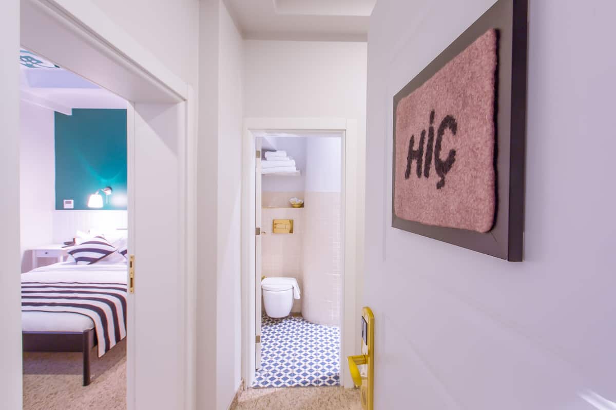suite | 1 bedroom, soundproofing, iron/ironing board, free wifi