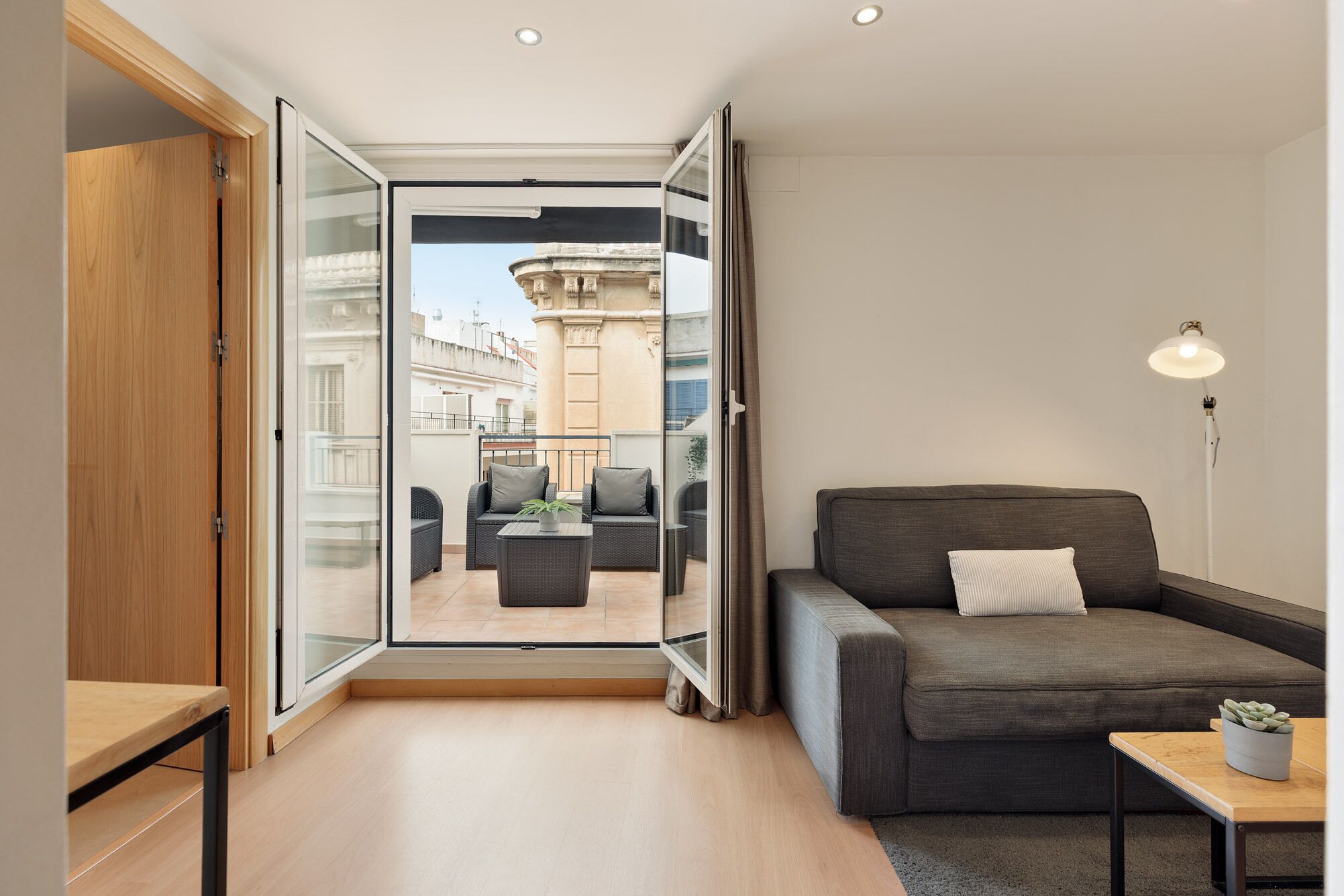 Appartement Duplex, 2 chambres, terrasse | Salle de séjour