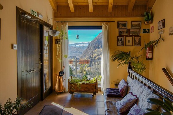 Sala de estar en el lobby