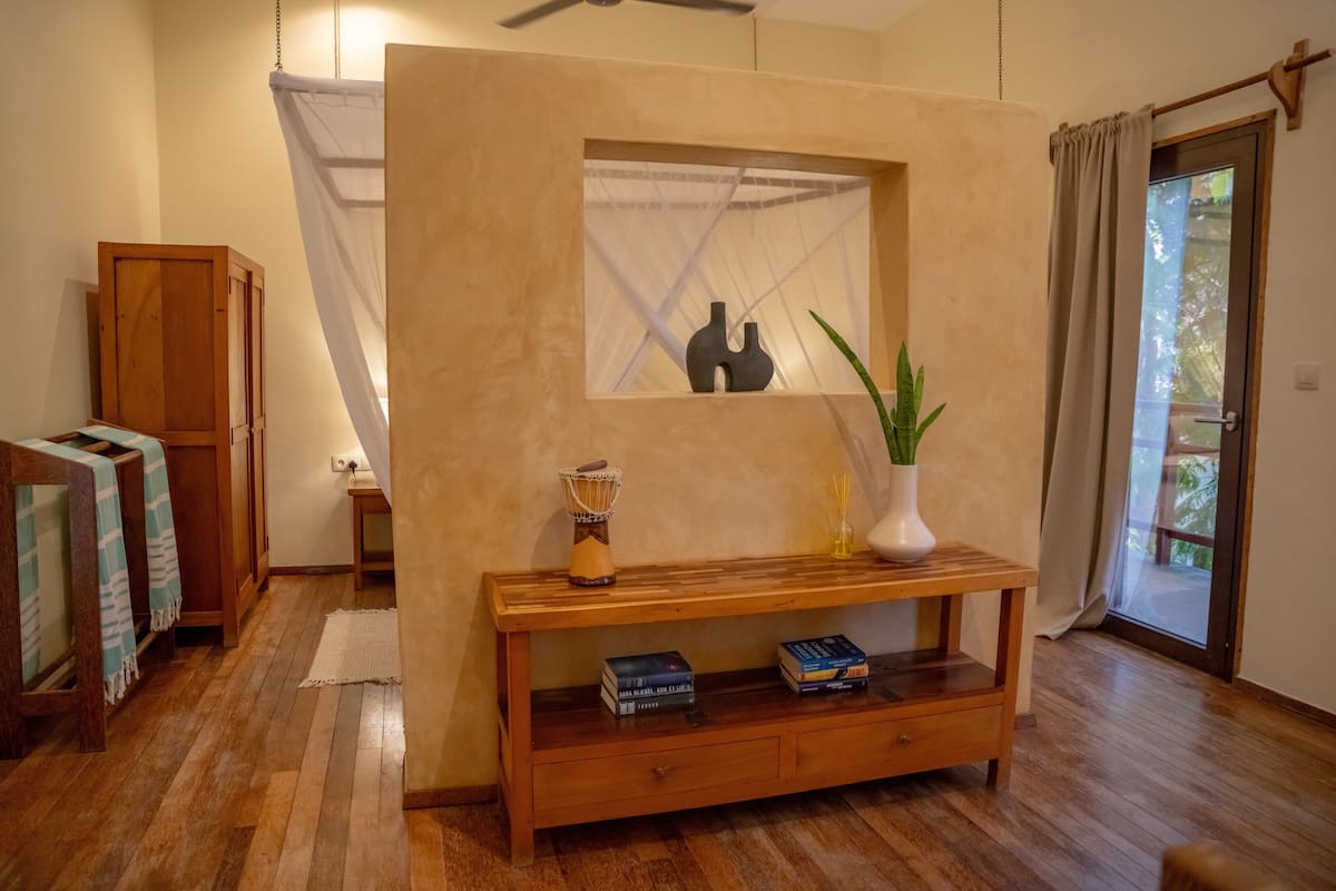 Luxury Apartment | 1 bedroom, premium bedding, in-room safe, desk