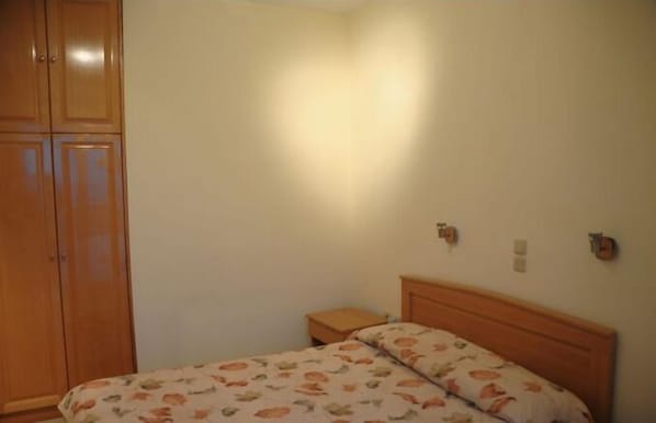 Room - Helena's Studios (Kefalonia)