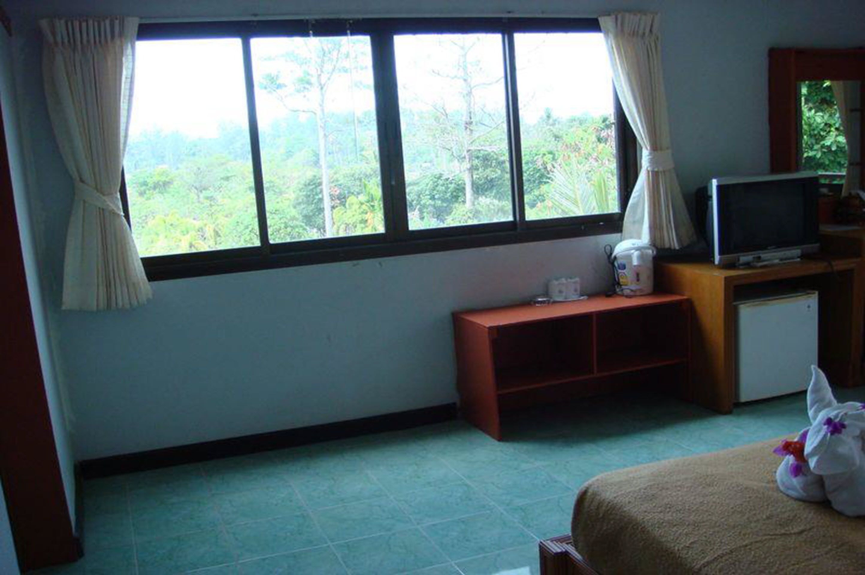 Room amenity