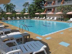 Outdoor pool - V.J. Bed & Breakfast (Ko Chang)