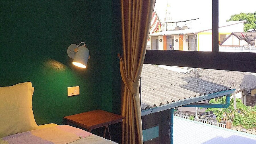 Chor Chang House Chiang Mai