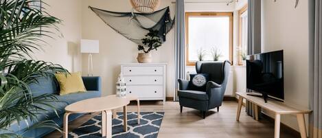 Apartment | Living room | TV