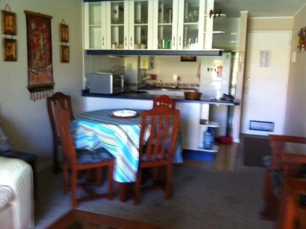 Apartment, 3 Bedrooms | Living room | 28-inch TV with cable channels - Departamento Modulo Alto Mirasol 2 (Algarrobo)