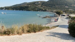 Beach - Pansion Limni (Zakynthos)