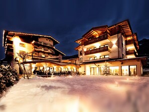 Exterior - Hotel Theresia (Ramsau im Zillertal)