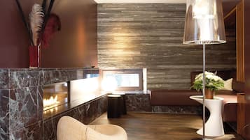 Appartement Exclusif, 1 chambre, vue lac, en bord de lac | Coin séjour