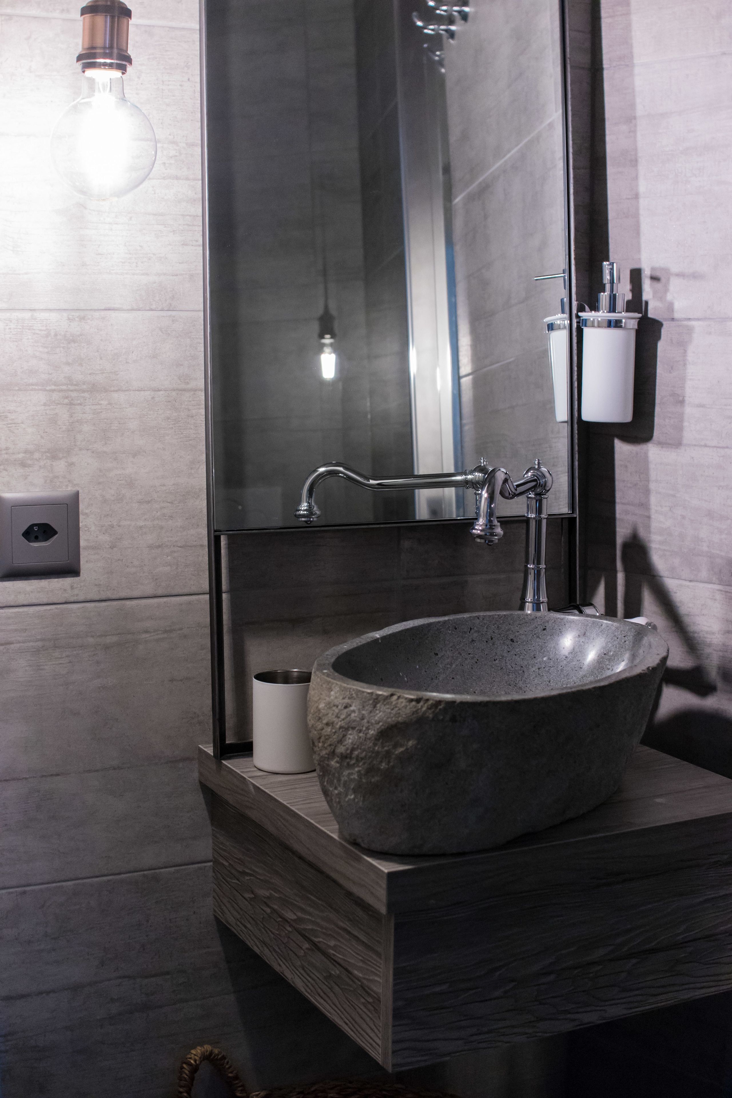 single room, lake view, lakeside | bathroom | shower, hair dryer, towels