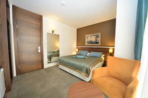 Deluxe enkelrum | Vardagsrum | LCD-tv