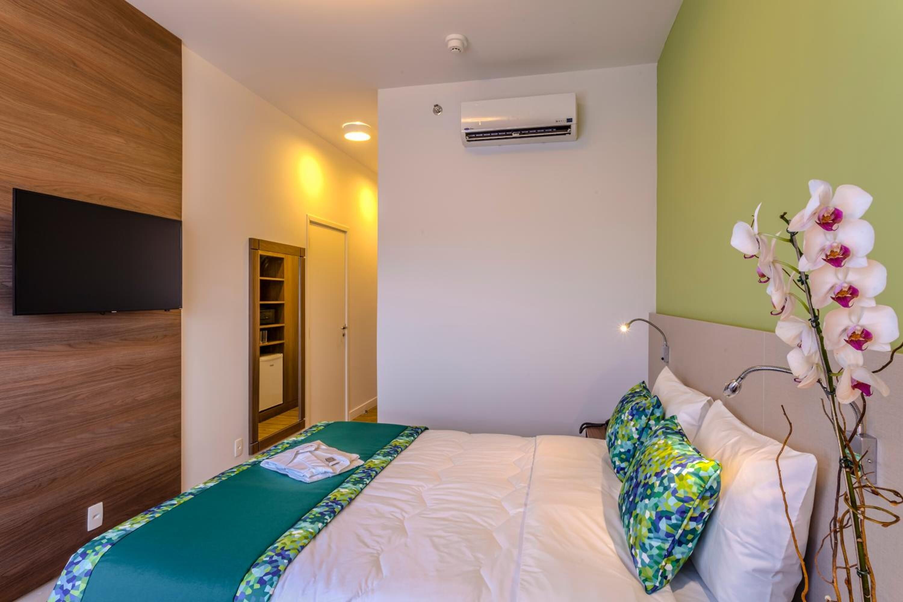 minibar, in-room safe, desk, blackout curtains