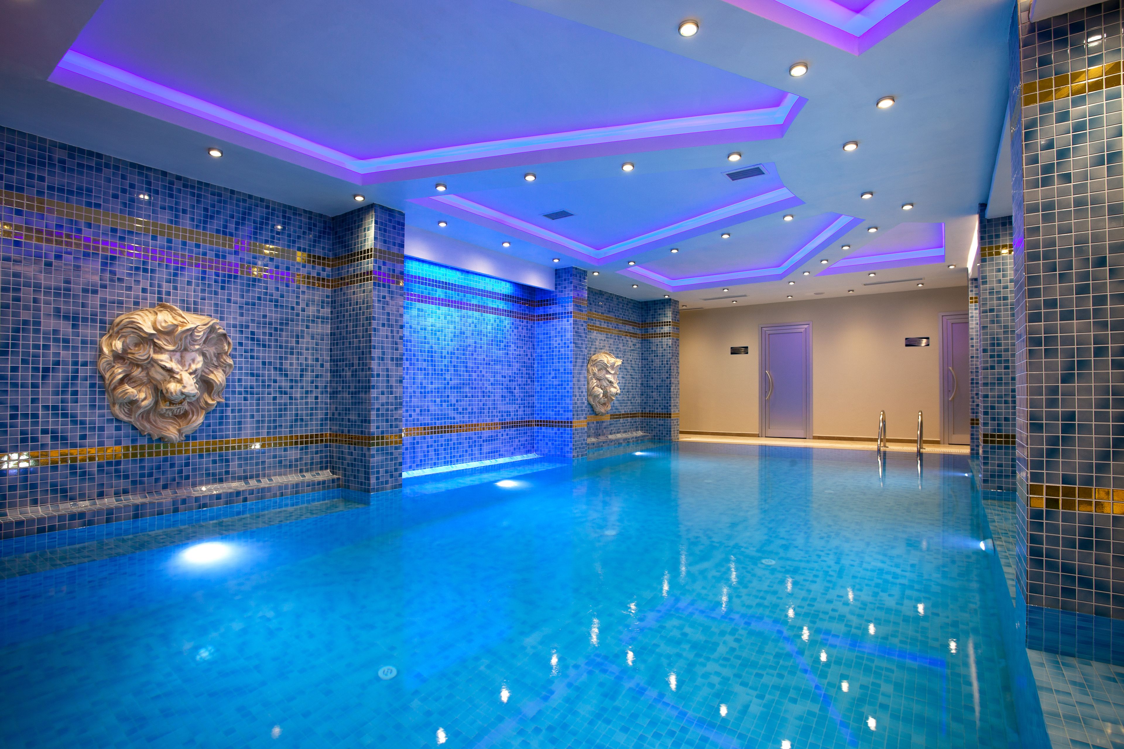 2 indoor pools, outdoor pool, pool umbrellas, pool loungers