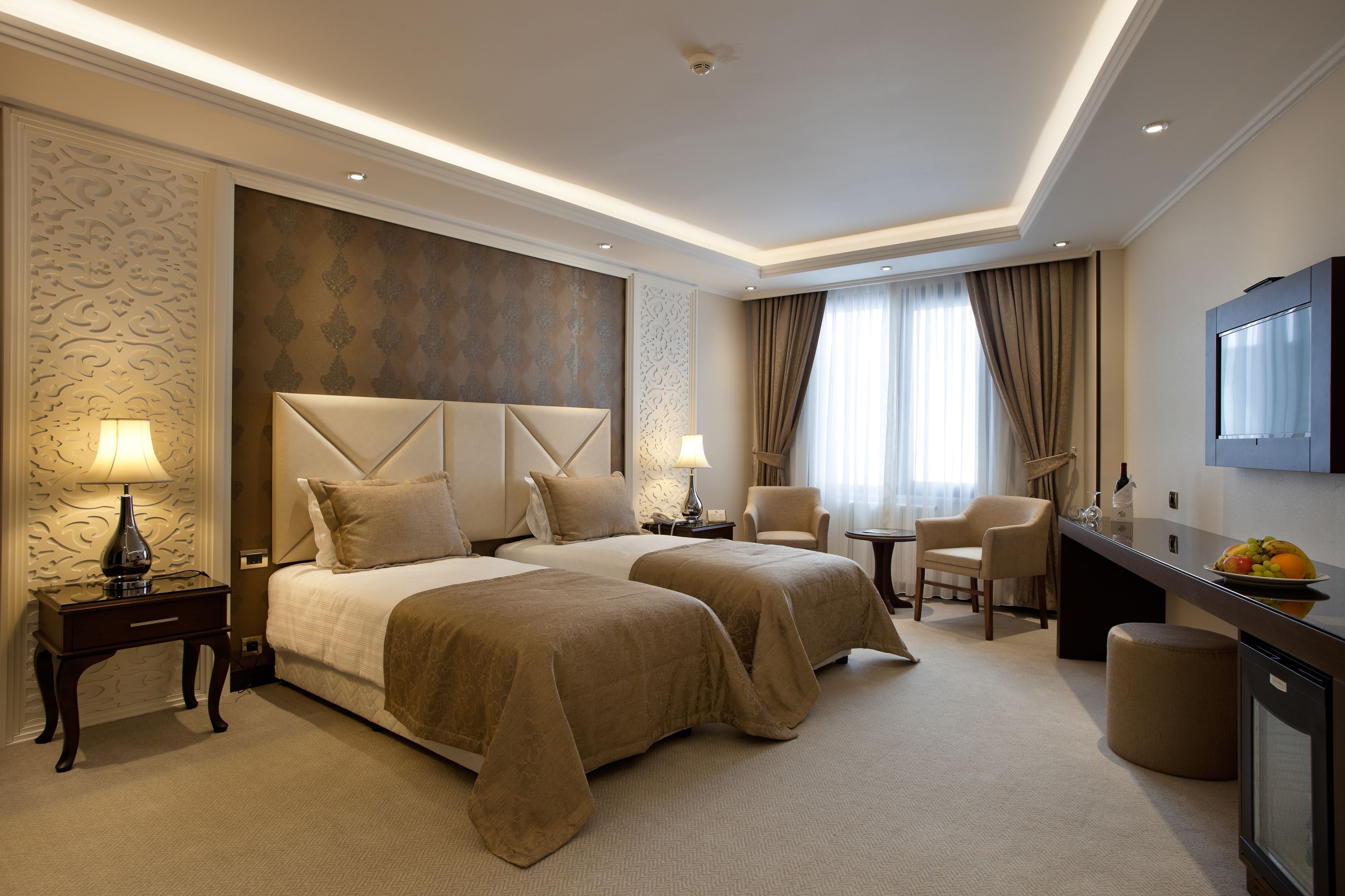 1 bedroom, premium bedding, minibar, in-room safe