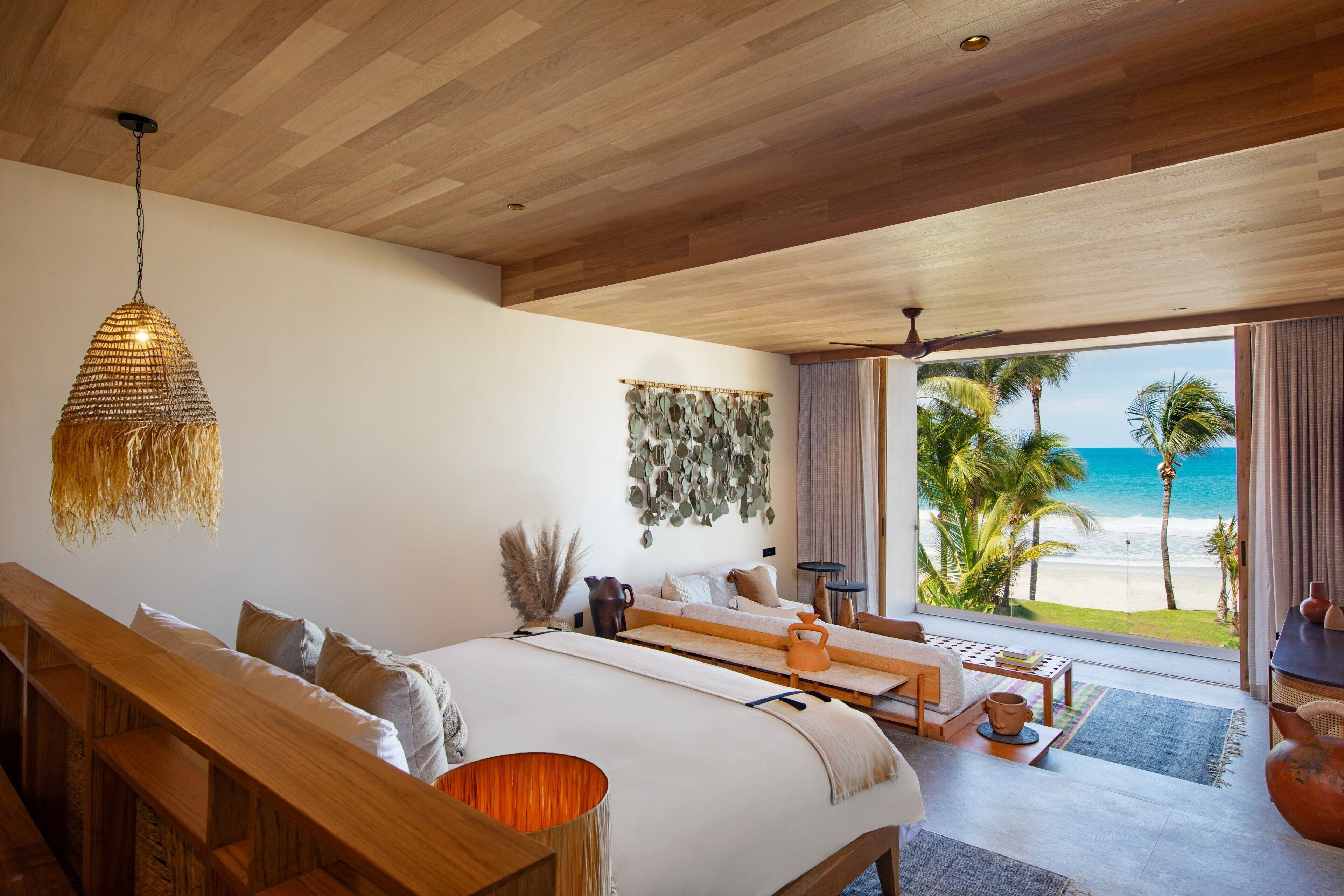 Oasis 2 Bedroom Villa, Oceanfront, Plunge Pool | Vista a la playa o el mar