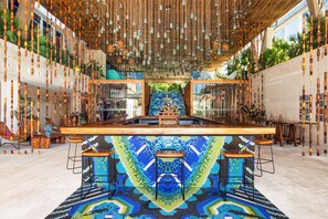 Snack bar