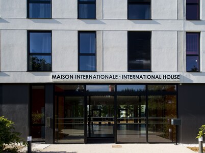 Adonis Dijon Maison Internationale