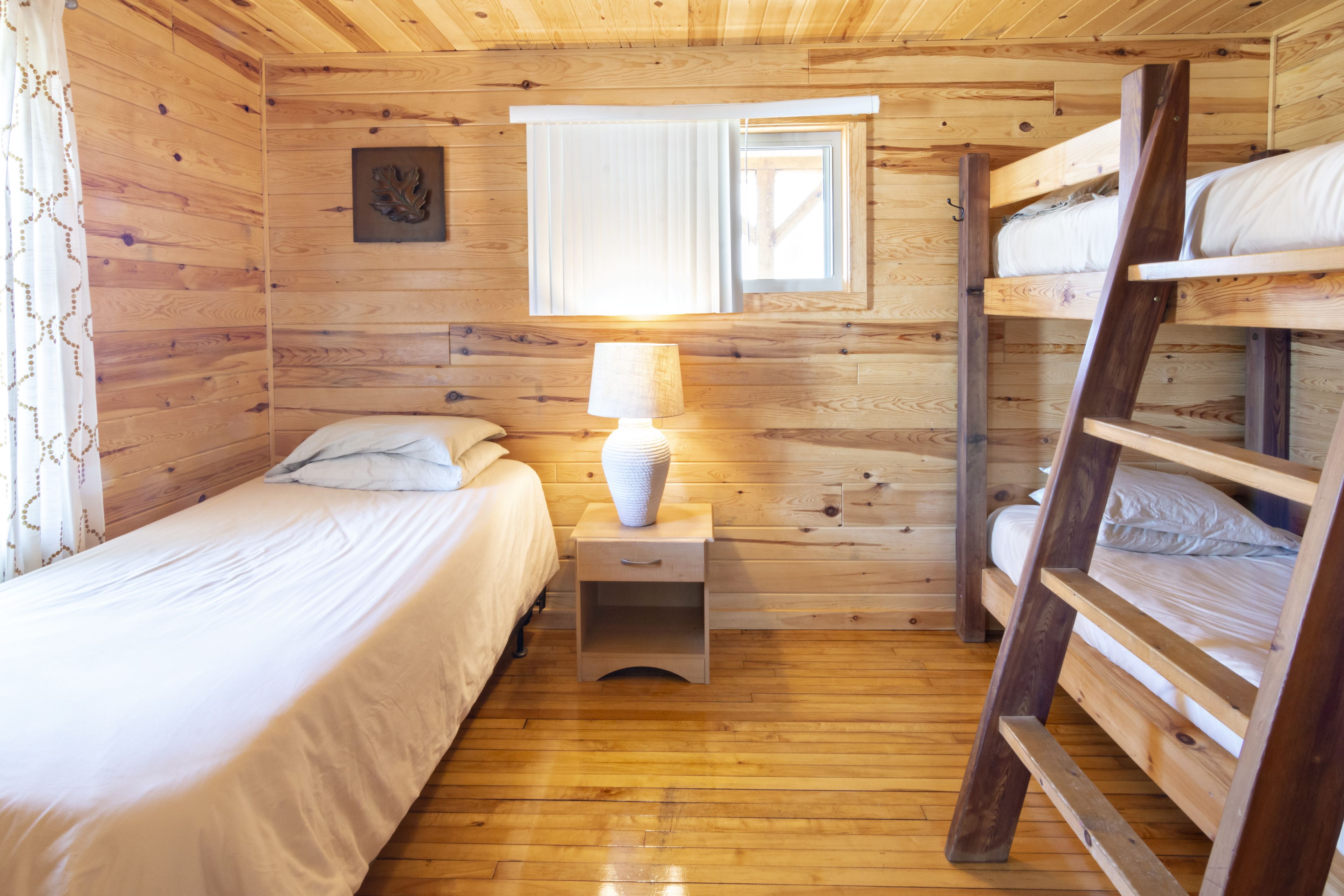 room, 2 bedrooms, non smoking (amber room) | extra beds