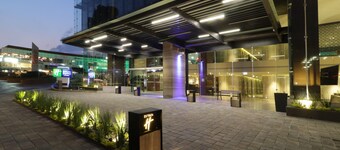 Holiday Inn Express & Suites Monterrey Valle by IHG