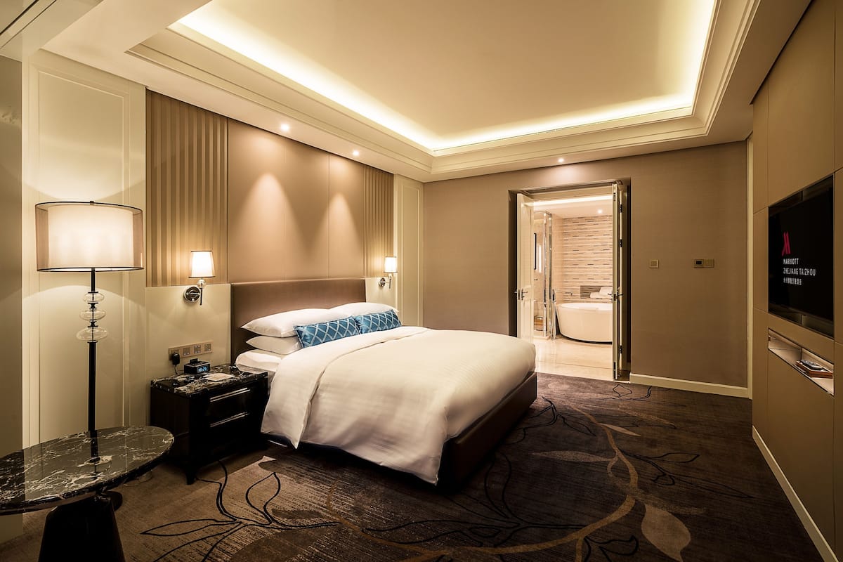 Down duvets, minibar, in-room safe, desk