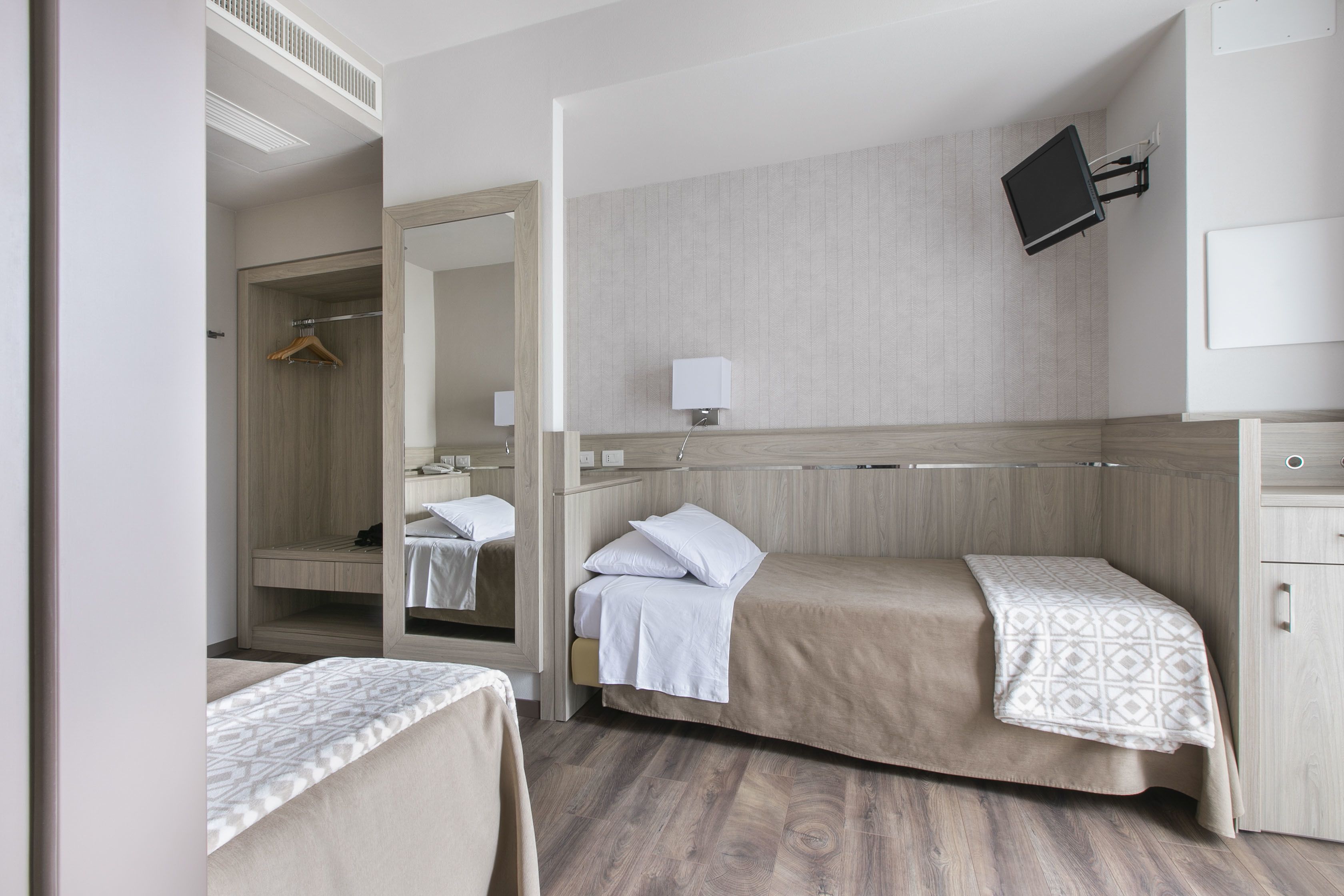 double or twin room | minibar, in-room safe, desk, soundproofing