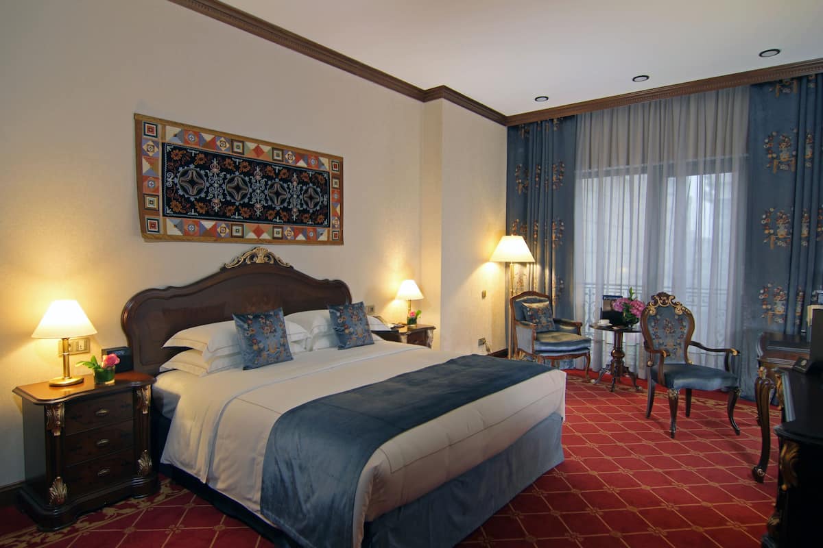 1 slaapkamer, lakens van Egyptisch katoen, luxe beddengoed, een minibar