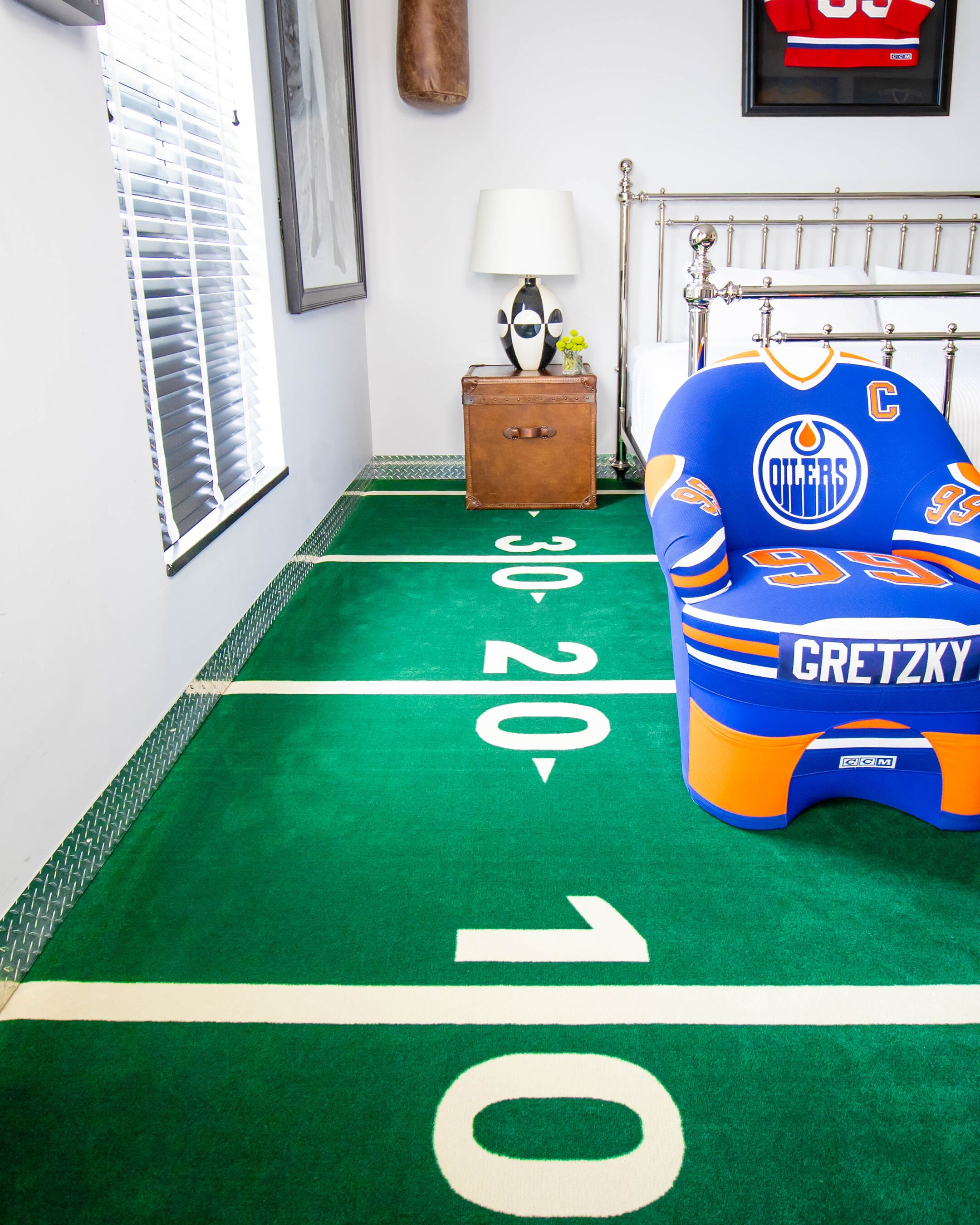 executive room, 1 king bed | 1 bedroom, premium bedding, individually decorated