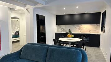 Villa CHIC, Piscine privée | Coin cuisine privé | Grand réfrigérateur, micro-ondes, four, plaque de cuisson