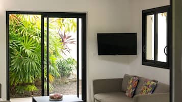 Villa EXCLUSIVE, Piscine privée | 起居區 | 平面電視、 DVD 播放機