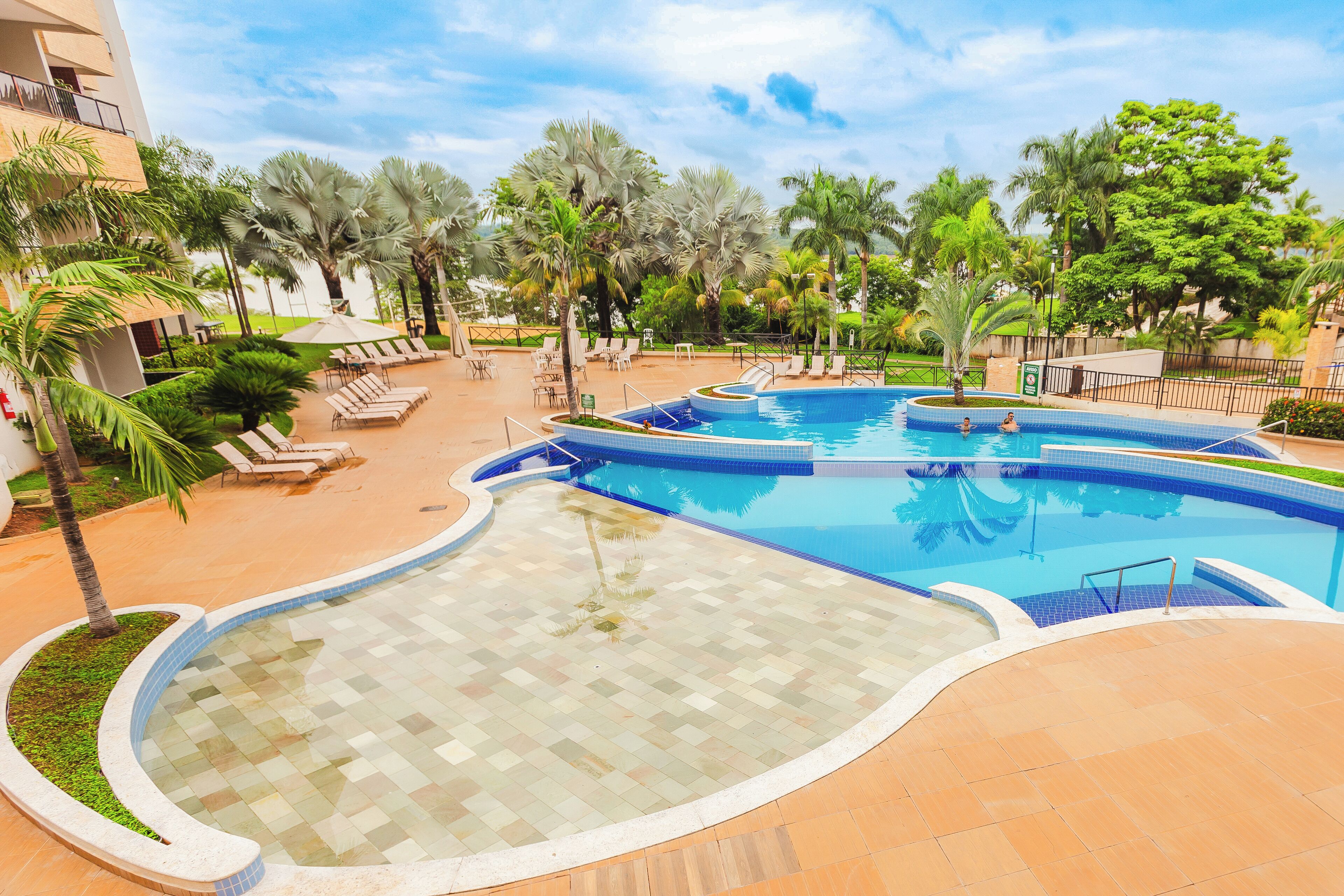 7 outdoor pools, pool umbrellas, pool loungers