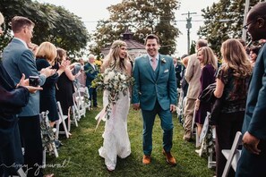 Outdoor wedding area - Inn On Peaks Island (Peaks Island)