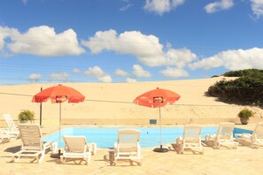 Piscina externa