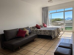 TV - Residencial Via Praia (Florianópolis)