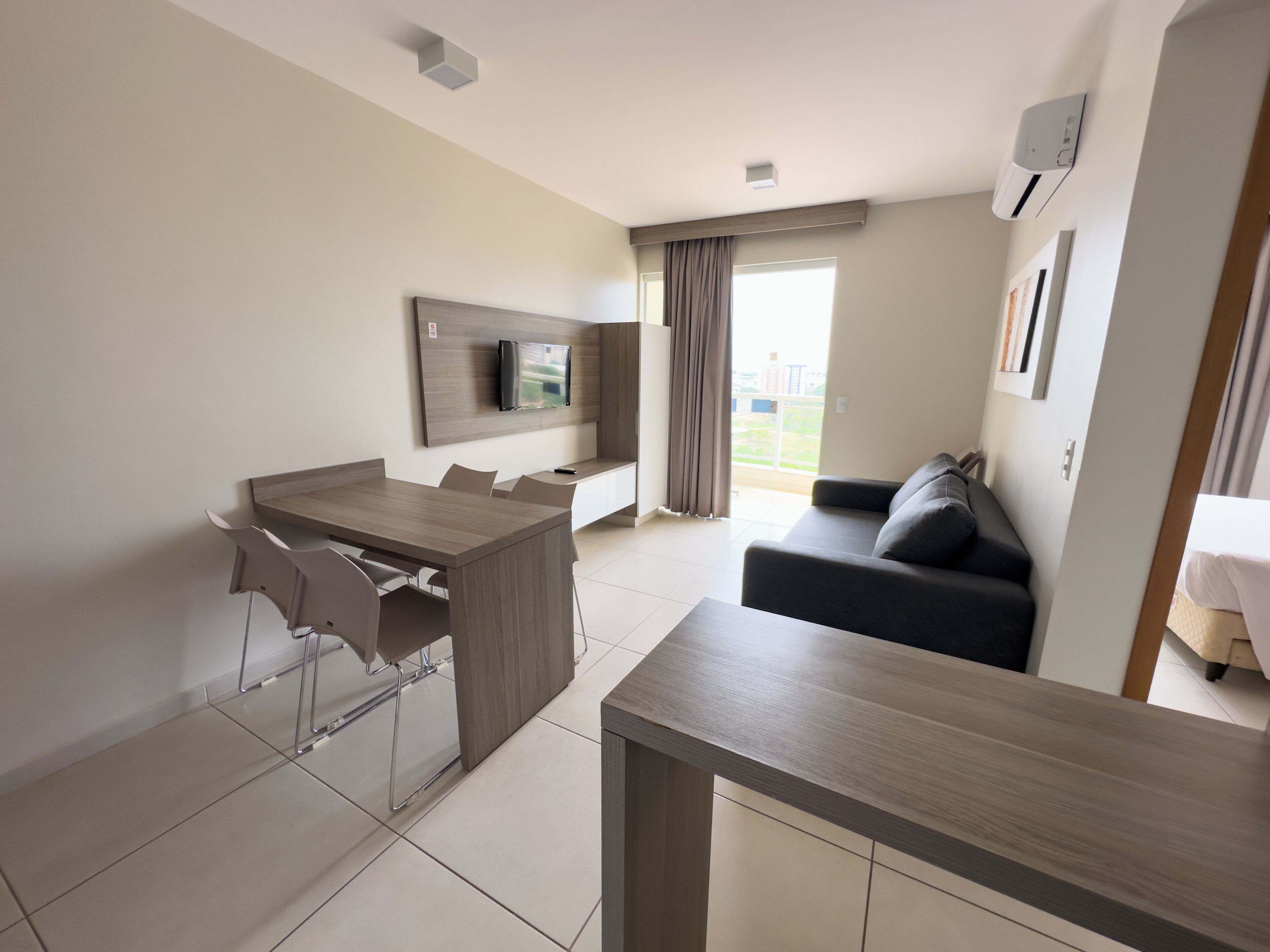 32-inch lcd tv with cable channels, tv, table football