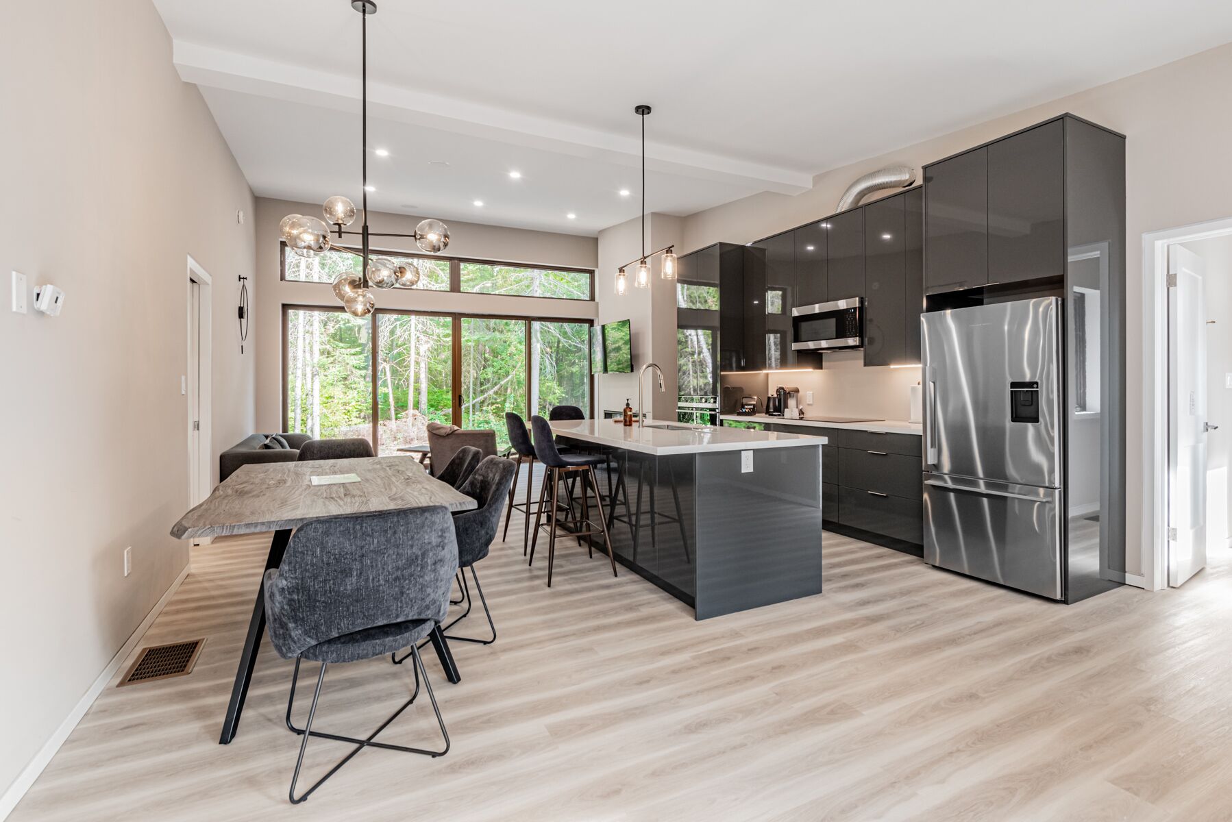 Oven, espresso maker, electric kettle, freezer