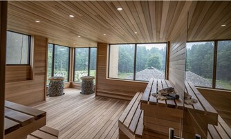 Body treatments, hydrotherapy, aromatherapy, deep-tissue massages