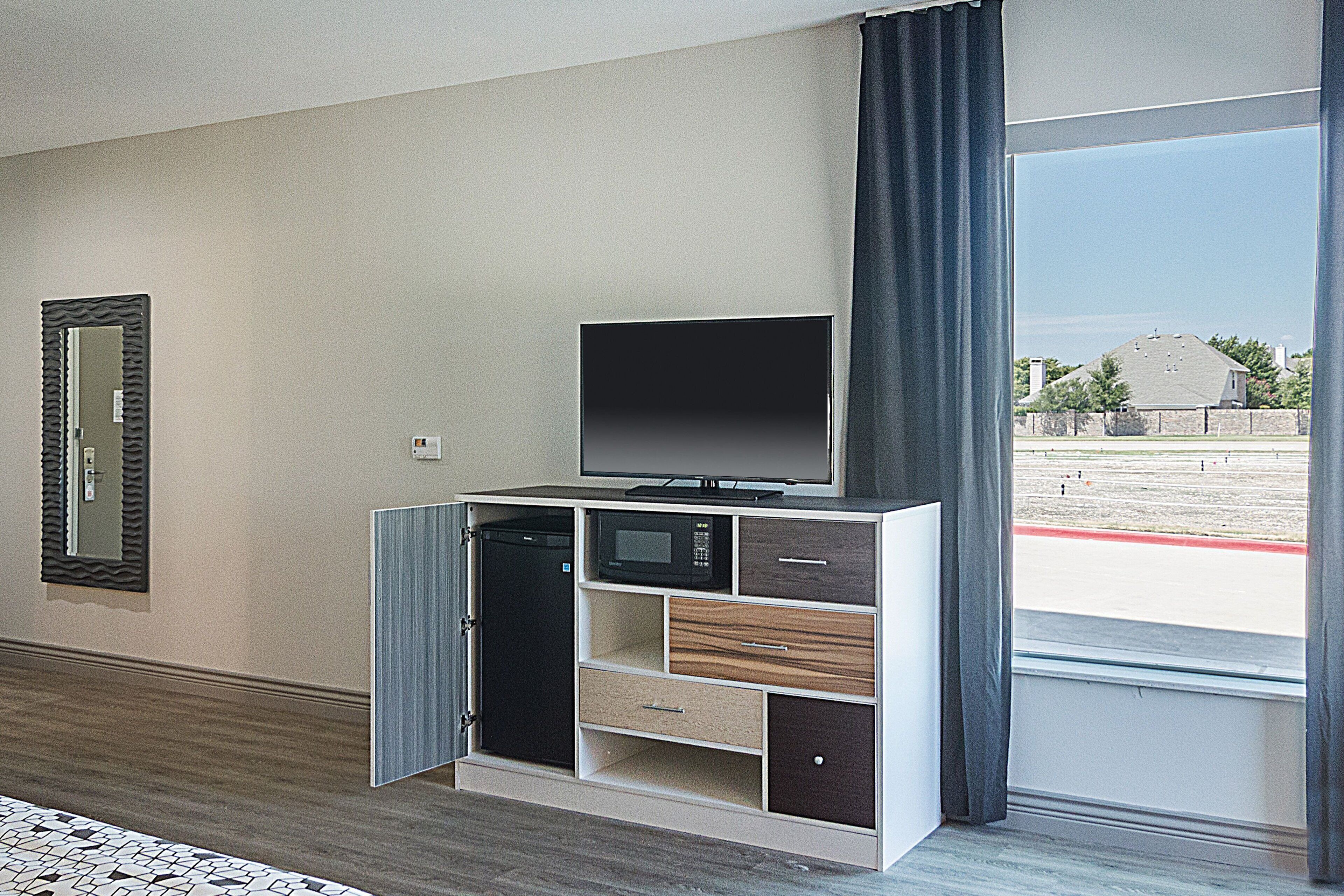 suite, 1 king bed with sofa bed | premium bedding, pillow-top beds, desk, laptop workspace