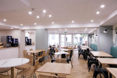 Restaurant. Le Magendie