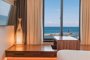 Ropa de cama de alta calidad, escritorio, sistema de insonorización