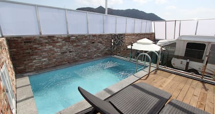 February Hotel Apsan
