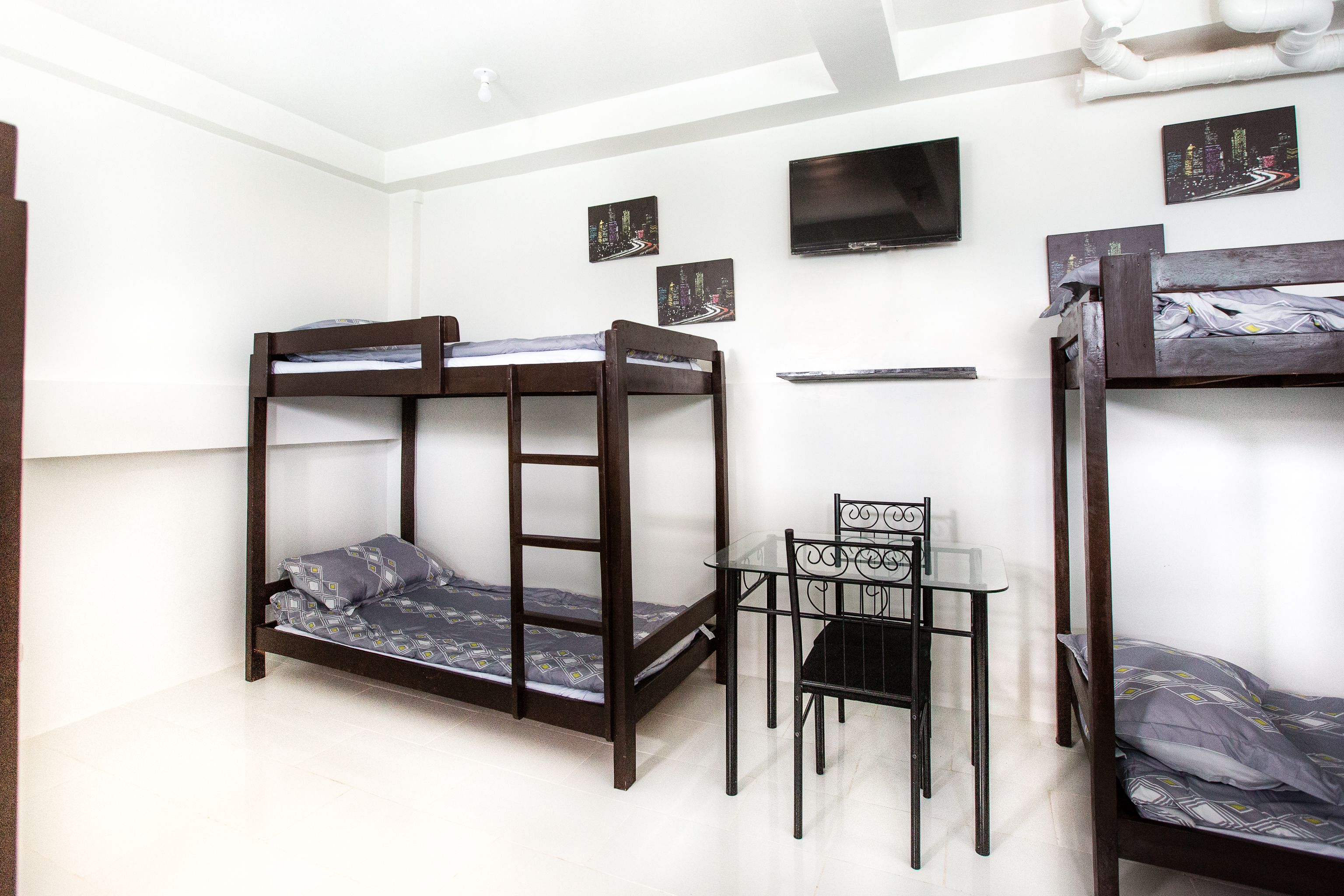 deluxe shared dormitory, multiple beds | egyptian cotton sheets, premium bedding, desk, laptop workspace