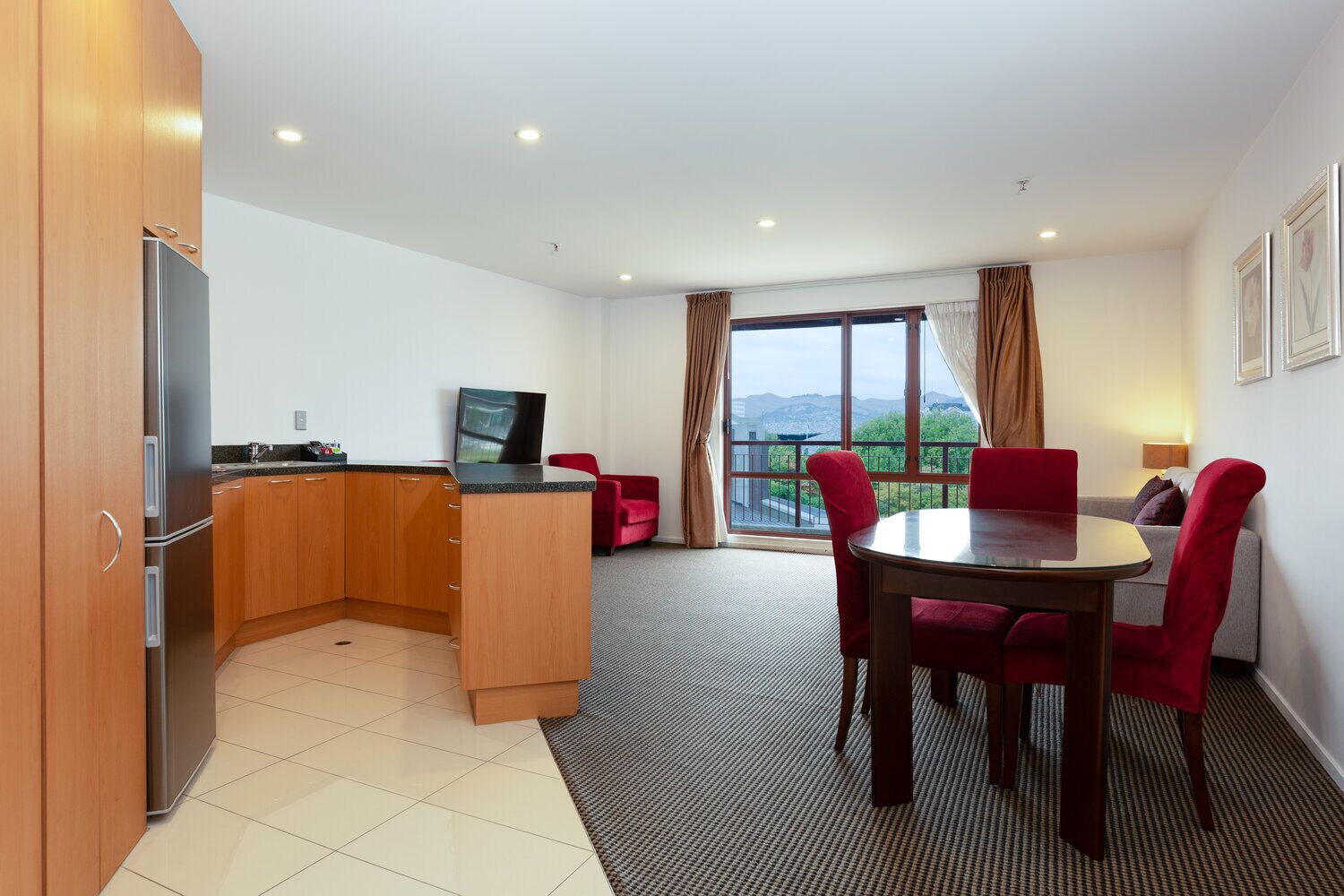 Photo - Fino Hotel & Suites