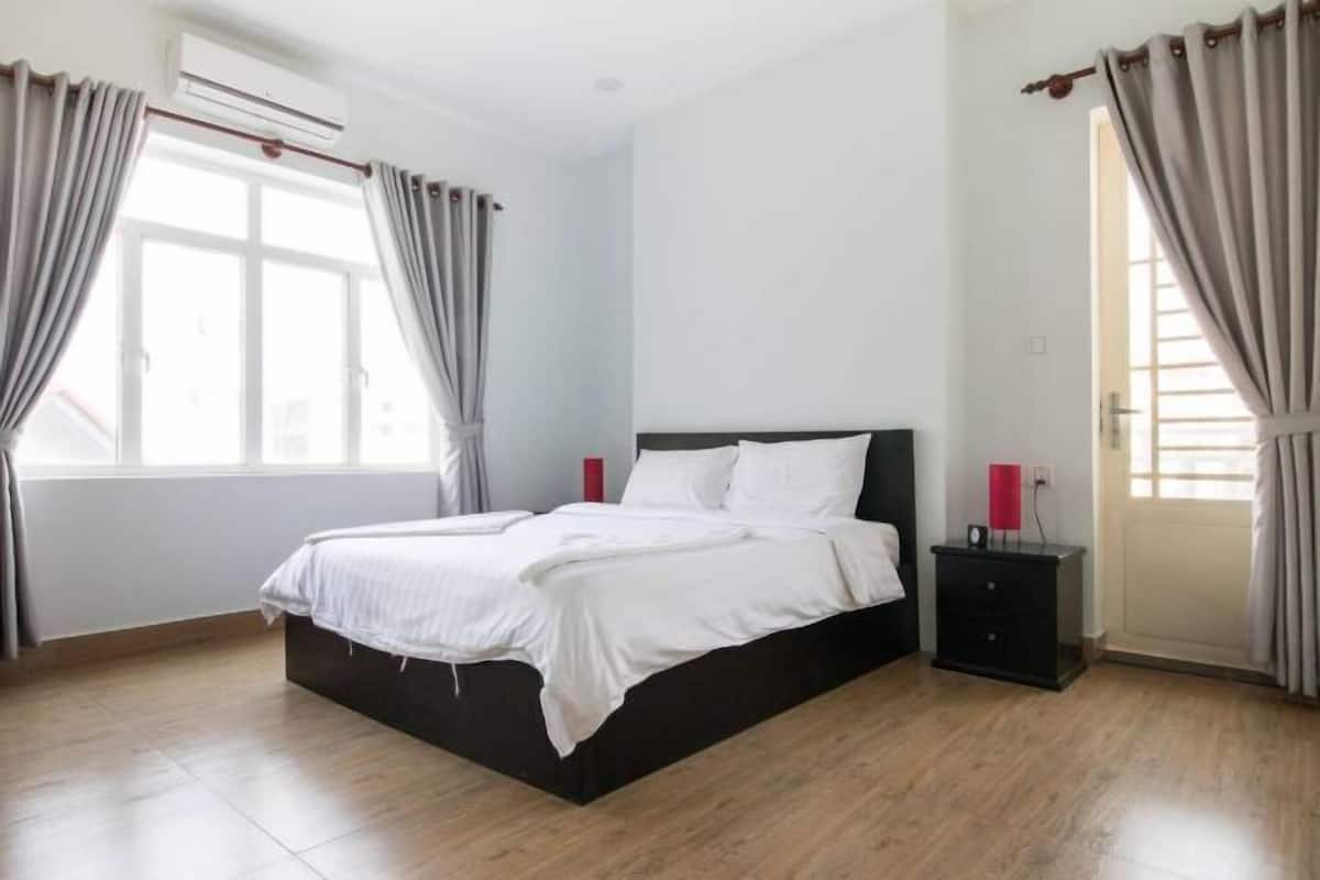 1 chambre, minibar, ameublement personnalisé, rideaux occultants
