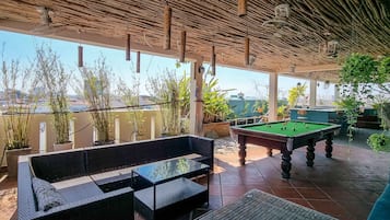 Rooftop terrace